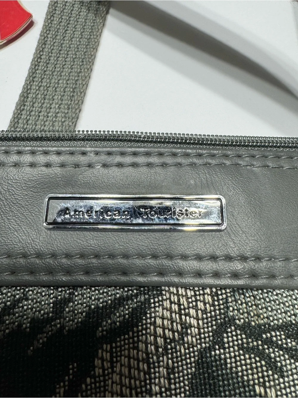 American Tourister Gray and Black Patterned Tote